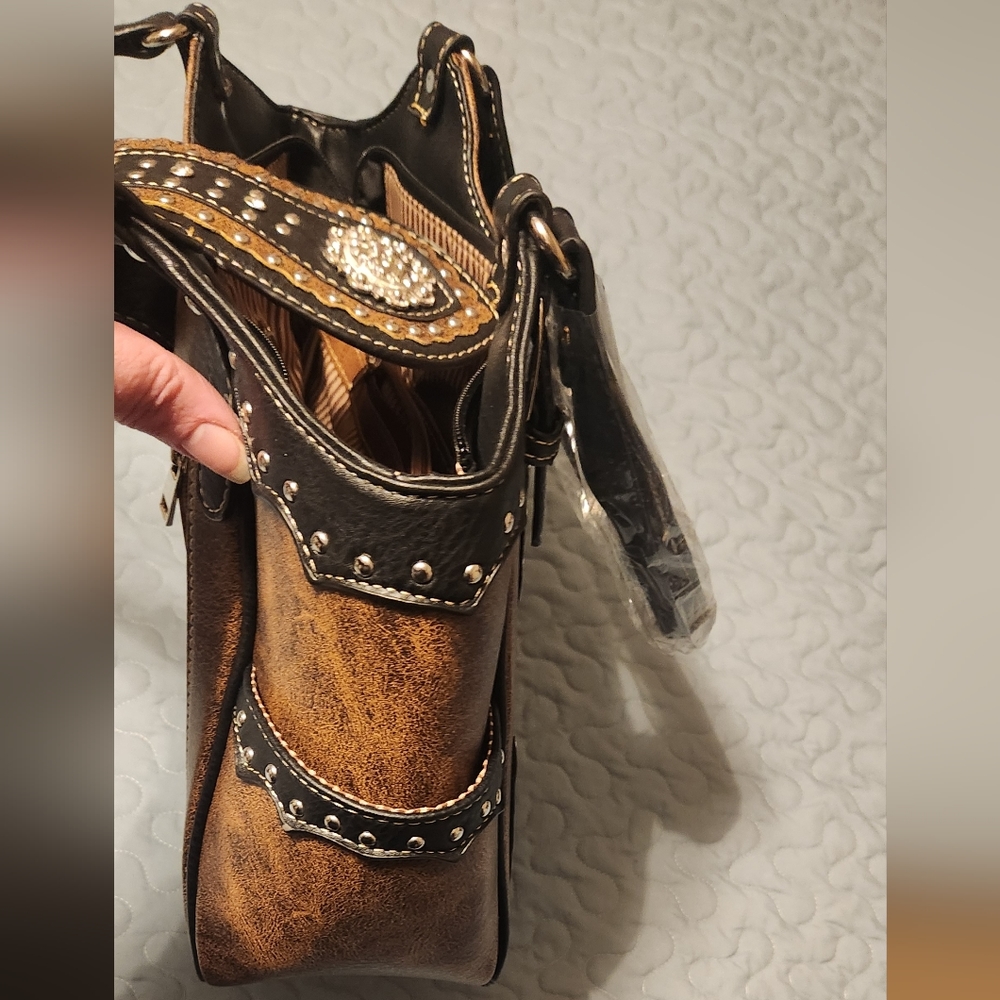 Purse - Picture 6 of 6